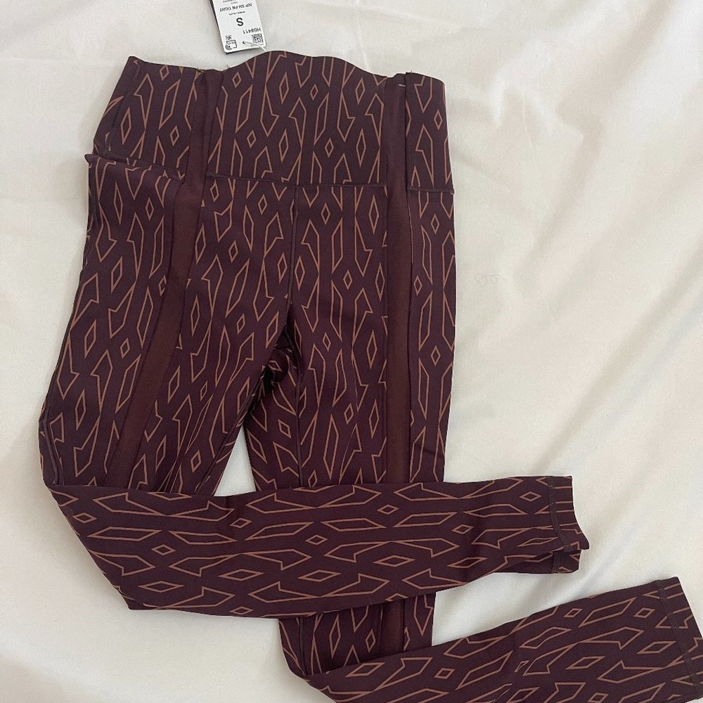 IVY PARK MONOGRAM SHEER PANEL TIGHTS small